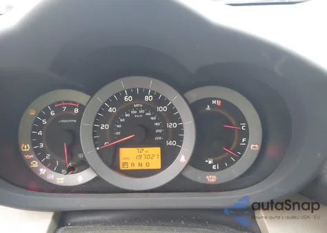 2011 Toyota Rav4 z USA, uszkodzony, nr VIN 2T3BF4DV3BW114383